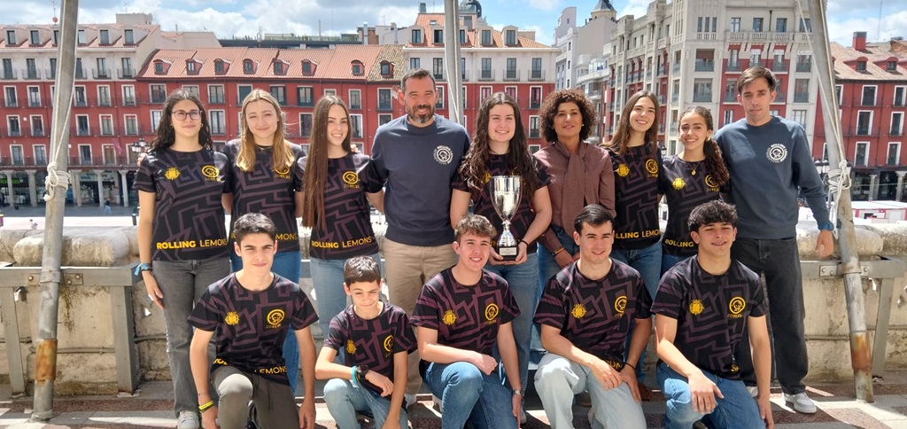 LOS ROLLING LEMONS, RECIBIDOS EN EL AYUNTAMIENTO